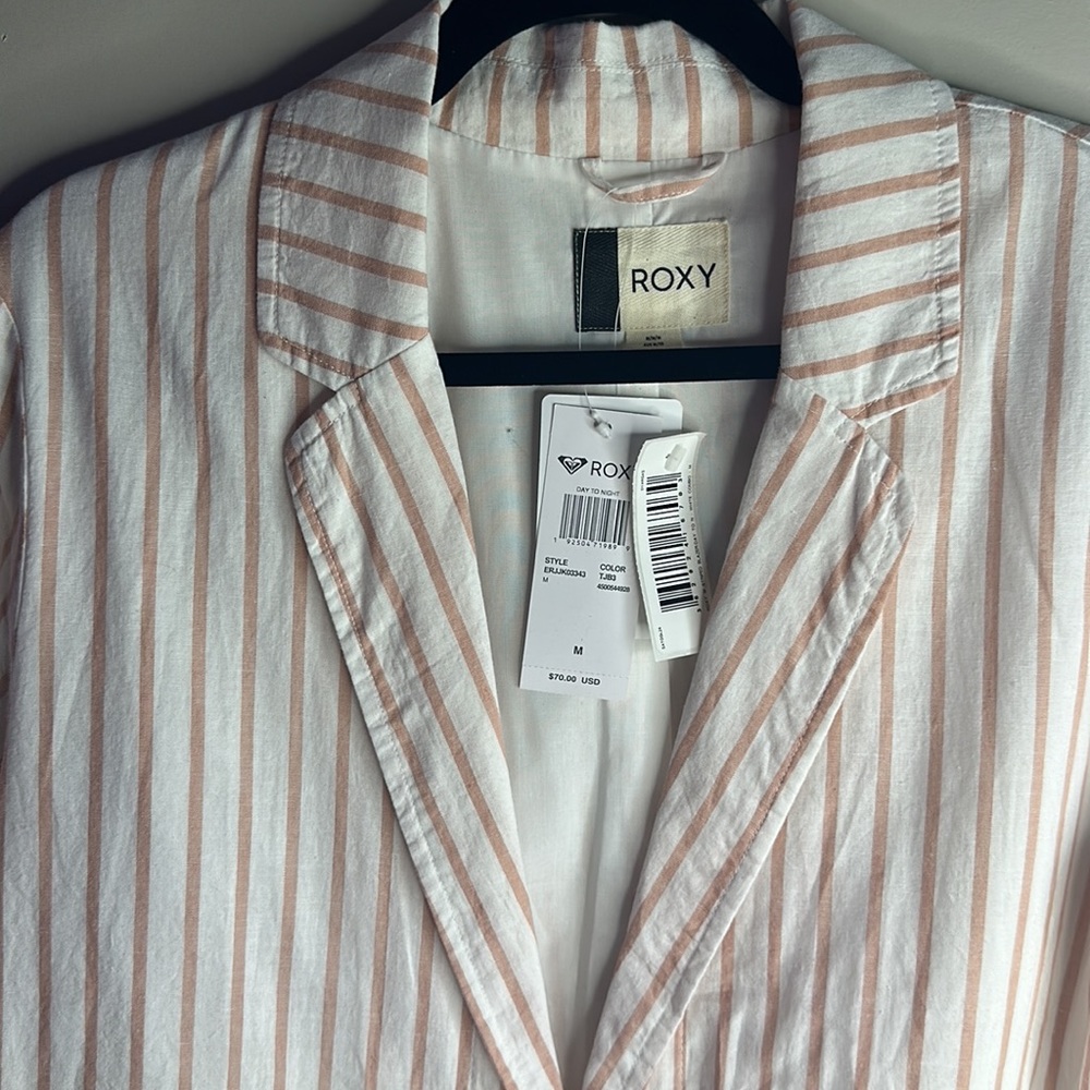 Roxy Blazer - Picture 2 of 3